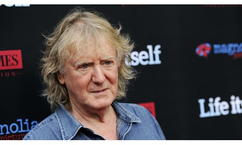 ADRIAN LYNE 17 YIL SONRA SETLERE DÖNÜYOR