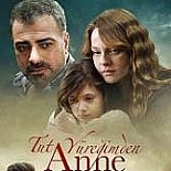 TUT YÜREĞİMDEN ANNE