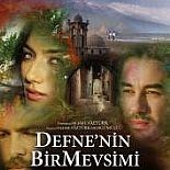 DEFNE´NİN BİR MEVSİMİ