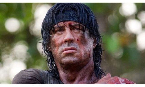 SYLVESTER STALLONE YENİ RAMBO FİLMİNİN YAPIMCISI OLDU