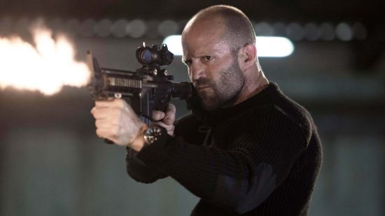 JASON STATHAM KENDİNİ OYNAYACAK