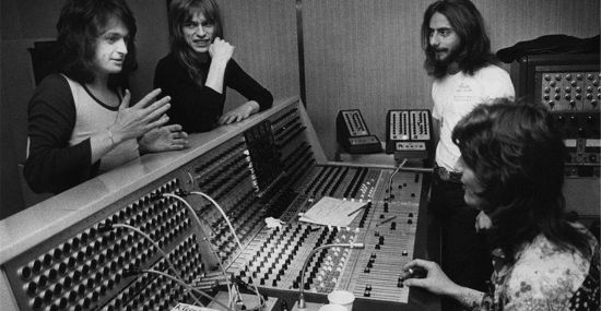 MOJO'YA GÖRE YES'İN EN İYİ 10 ALBÜMÜ